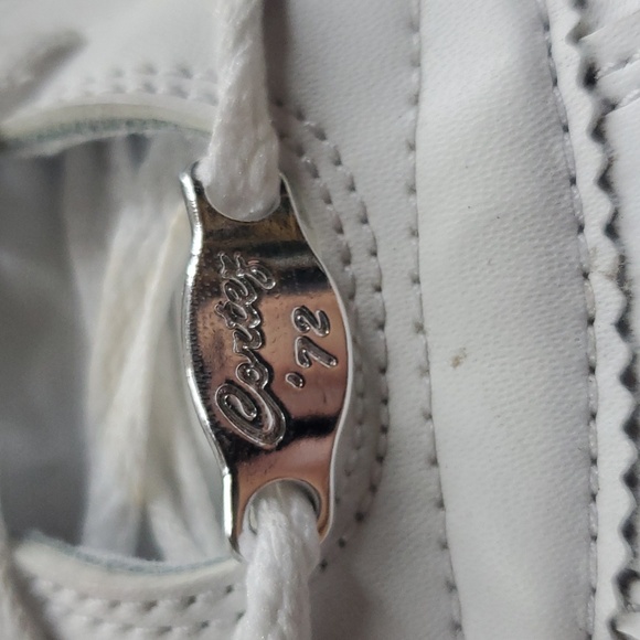 Shoes - Picture 4 of 4